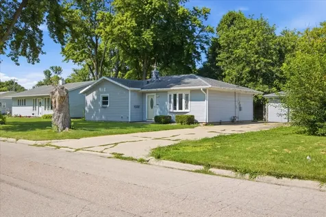 1329 Chippewa Drive Ottawa IL 61350