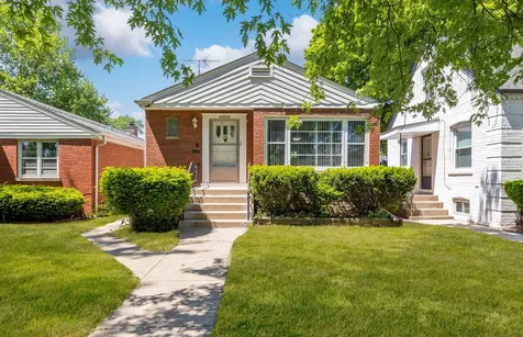 14202 South Dearborn Street Riverdale IL 60827