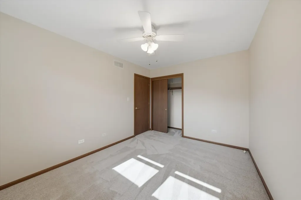 10S221 Suffield Drive Downers Grove IL 60516