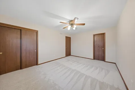 10S221 Suffield Drive Downers Grove IL 60516