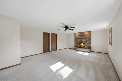 10S221 Suffield Drive Downers Grove IL 60516