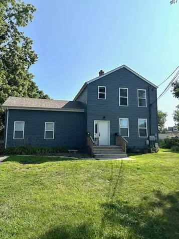 326 Railroad Street Woodstock IL 60098