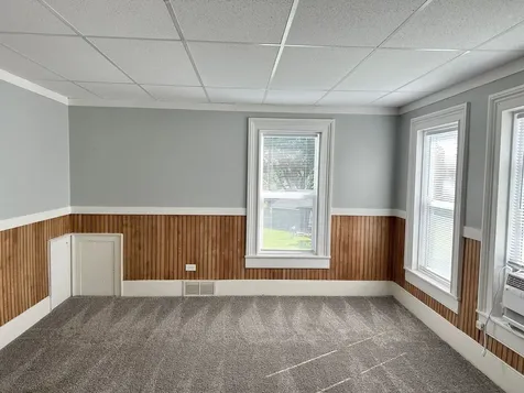 326 Railroad Street Woodstock IL 60098