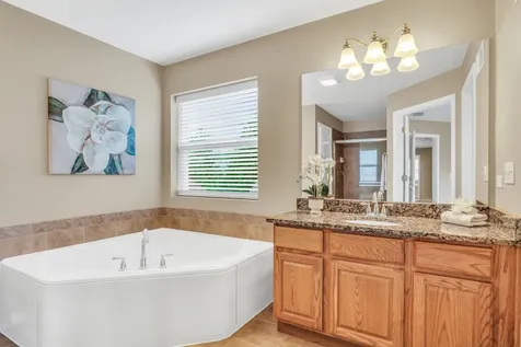 18774 West Glenhurst Drive Lake Villa IL 60046