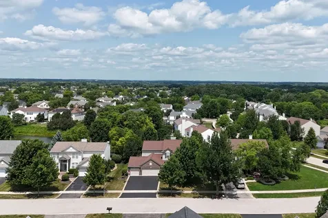 18774 West Glenhurst Drive Lake Villa IL 60046