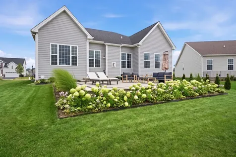 3534 Crosswater Court Elgin IL 60124