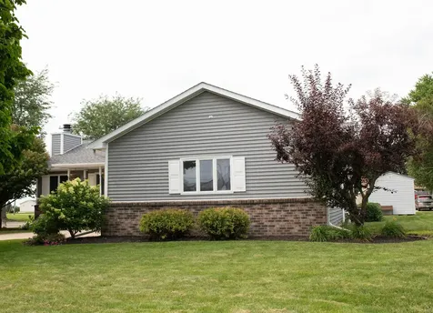 402 Kilmer Street Ashton IL 61006