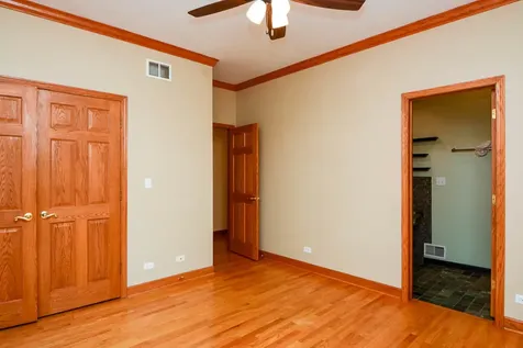 1720 West Augusta Avenue Chicago IL 60622
