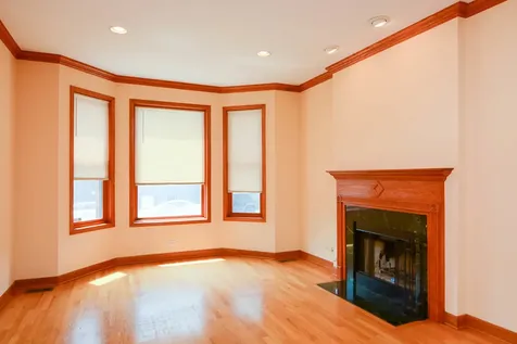 1720 West Augusta Avenue Chicago IL 60622