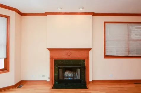 1720 West Augusta Avenue Chicago IL 60622