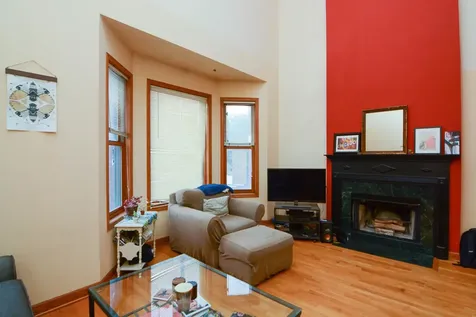 1720 West Augusta Avenue Chicago IL 60622