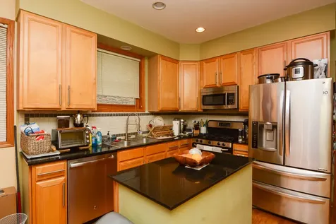 1720 West Augusta Avenue Chicago IL 60622