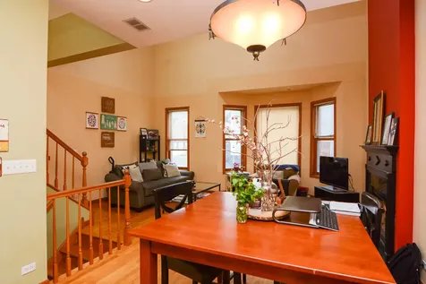 1720 West Augusta Avenue Chicago IL 60622