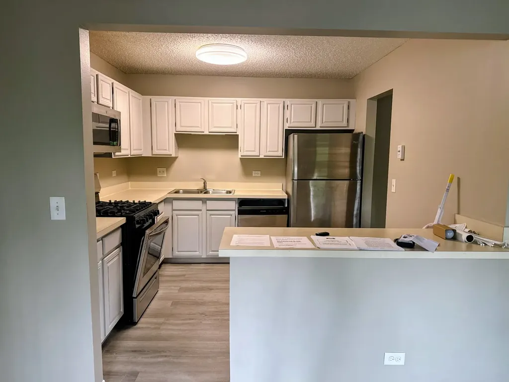 5S470 Scots Drive Naperville IL 60563