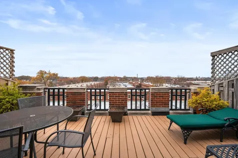 2600 North Southport Avenue Chicago IL 60614