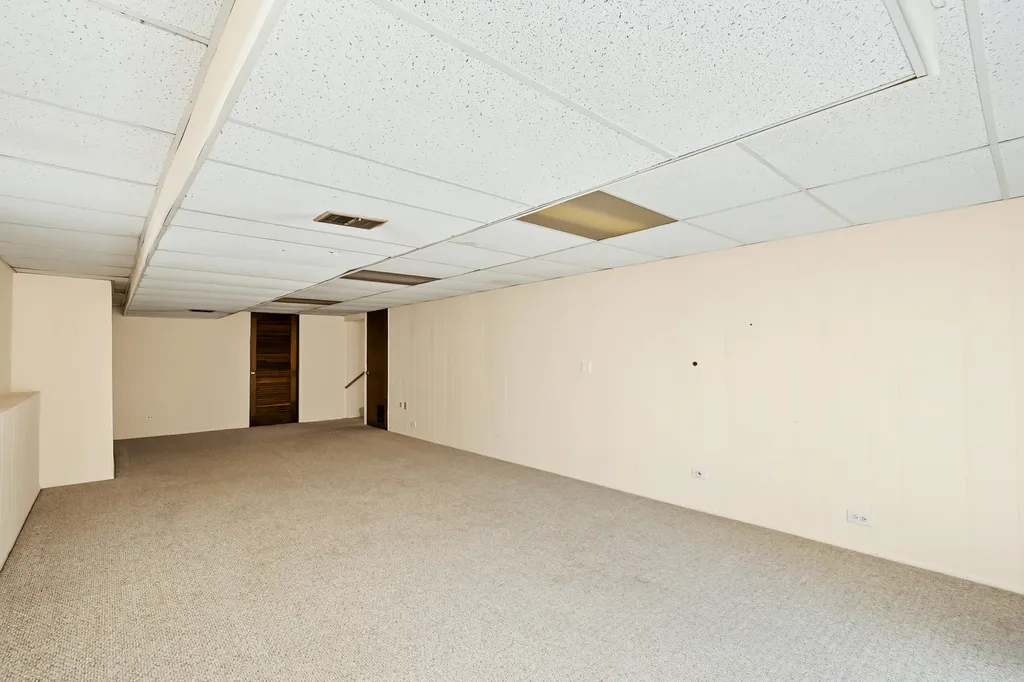 673 North Park Boulevard Glen Ellyn IL 60137