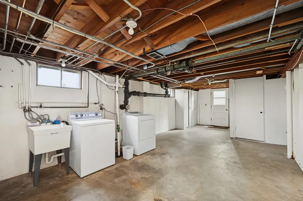 673 North Park Boulevard Glen Ellyn IL 60137