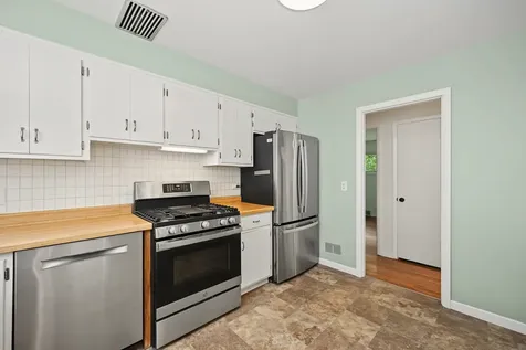 673 North Park Boulevard Glen Ellyn IL 60137
