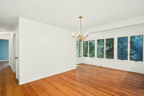673 North Park Boulevard Glen Ellyn IL 60137