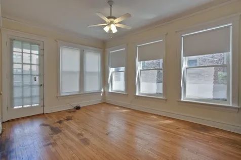 5121 South Kenwood Avenue Chicago IL 60615