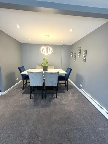 2772 East 75th Street Chicago IL 60649