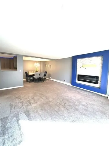 2772 East 75th Street Chicago IL 60649