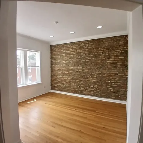 4644 West Palmer Street Chicago IL 60639