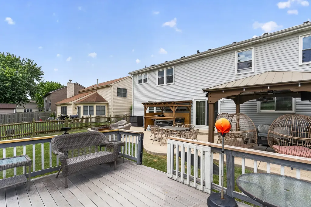 2008 Olde Mill Road Plainfield IL 60586