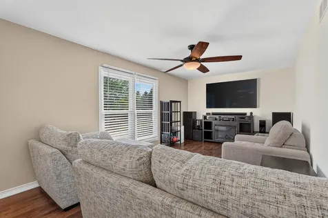 2008 Olde Mill Road Plainfield IL 60586