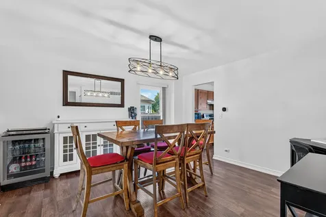 2008 Olde Mill Road Plainfield IL 60586