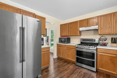 2008 Olde Mill Road Plainfield IL 60586