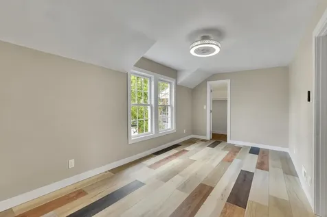 7527 South Chappel Avenue Chicago IL 60649