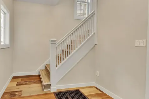 7527 South Chappel Avenue Chicago IL 60649