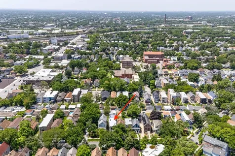 4448 North Tripp Avenue Chicago IL 60630