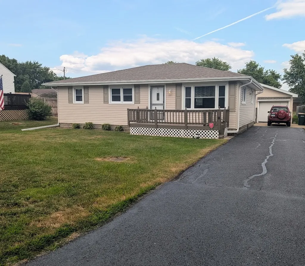 325 North 2nd Avenue Coal City IL 60416