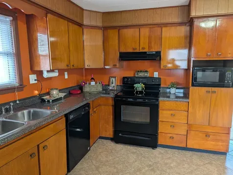 325 North 2nd Avenue Coal City IL 60416