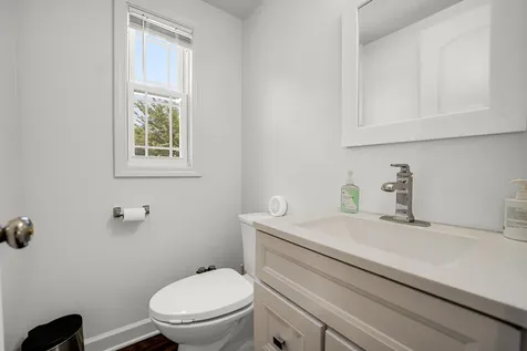 907 East Central Road Mount Prospect IL 60056
