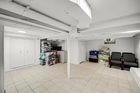 907 East Central Road Mount Prospect IL 60056