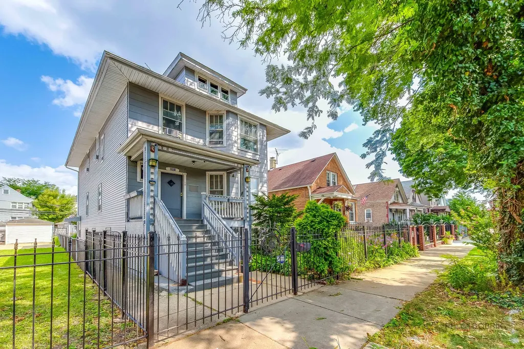 2051 North Kilbourn Avenue Chicago IL 60639