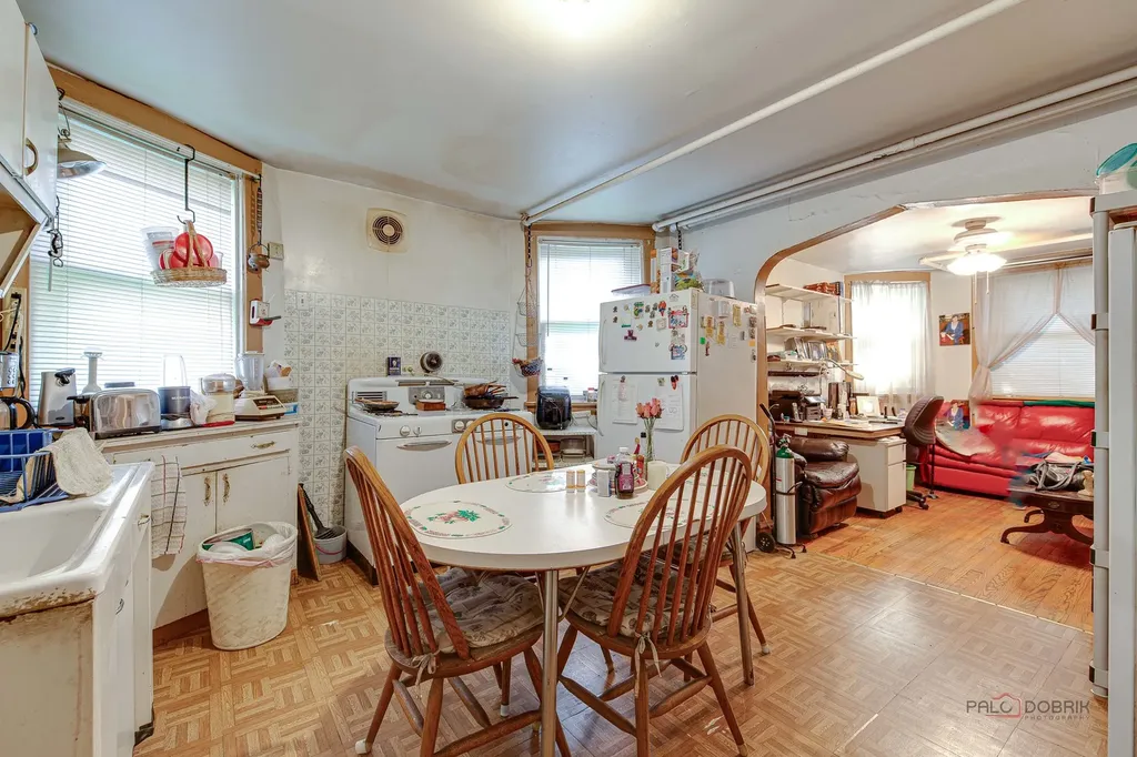 2051 North Kilbourn Avenue Chicago IL 60639