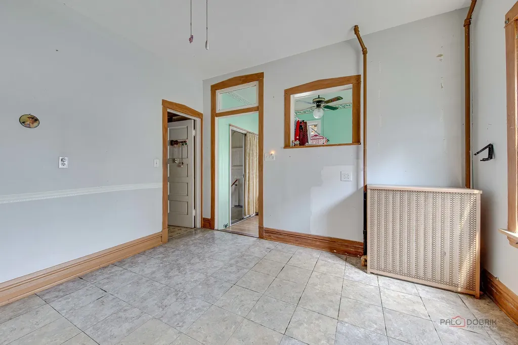 2051 North Kilbourn Avenue Chicago IL 60639