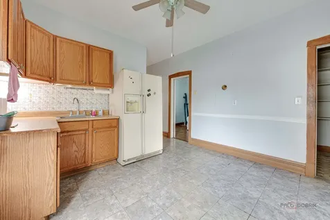 2051 North Kilbourn Avenue Chicago IL 60639