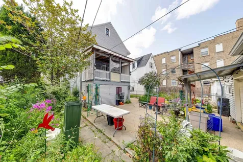 2051 North Kilbourn Avenue Chicago IL 60639