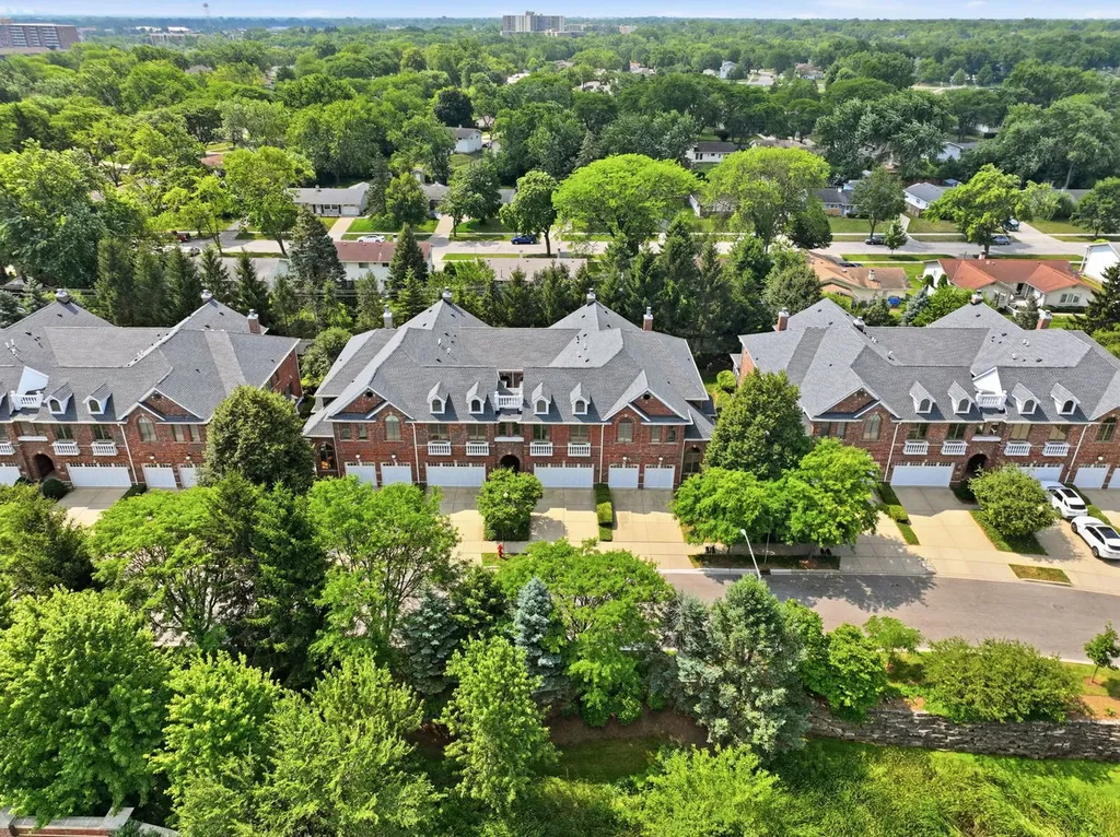 299 Arbor Glen Boulevard Schaumburg IL 60195