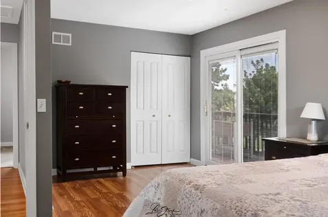16118 76TH Avenue Tinley Park IL 60477