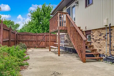 16118 76TH Avenue Tinley Park IL 60477