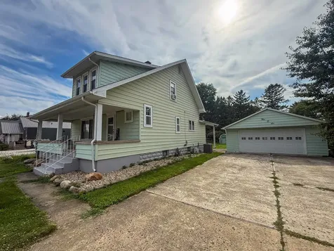 506 North Webster Street Catlin IL 61817