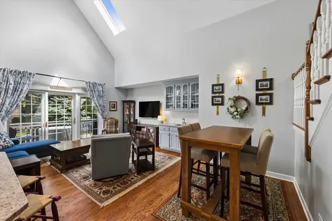 10 Tartan Ridge Road Burr Ridge IL 60527