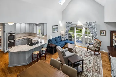 10 Tartan Ridge Road Burr Ridge IL 60527
