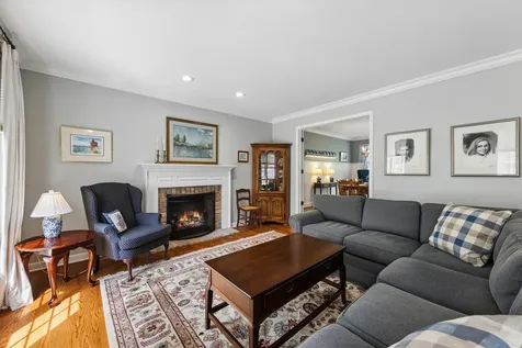 10 Tartan Ridge Road Burr Ridge IL 60527